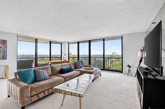4100 N Ocean Drive 604, Singer Island, FL 33404