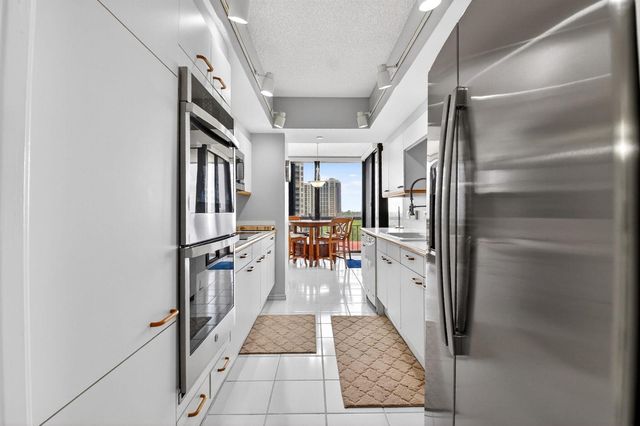 4100 N Ocean Drive 604, Singer Island, FL 33404