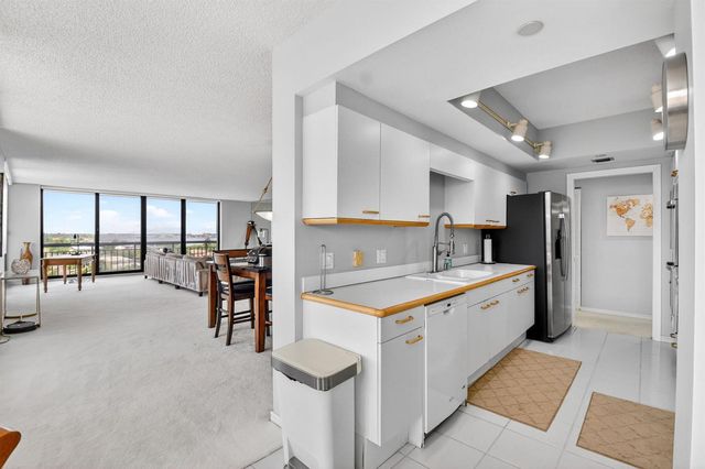 4100 N Ocean Drive 604, Singer Island, FL 33404