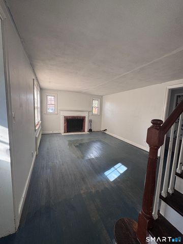 373 Parker Street, Manchester, CT 06040