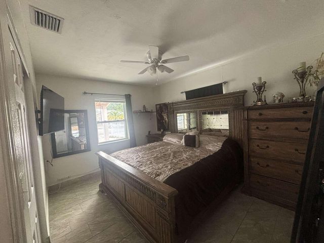 750 NE 4th Place, Hialeah, FL 33010