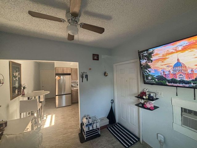 750 NE 4th Place, Hialeah, FL 33010
