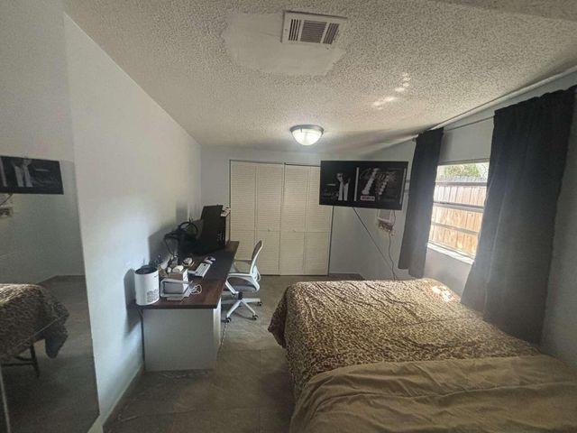 750 NE 4th Place, Hialeah, FL 33010