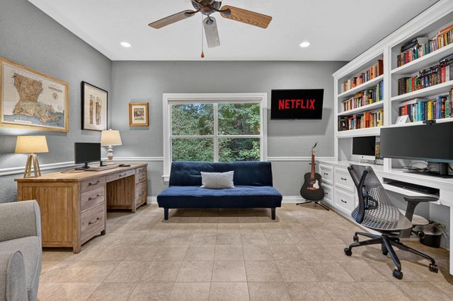 2302 Hollowbrook Lane, Conroe, TX 77384
