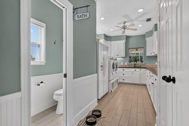 2302 Hollowbrook Lane, Conroe, TX 77384