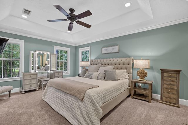 2302 Hollowbrook Lane, Conroe, TX 77384