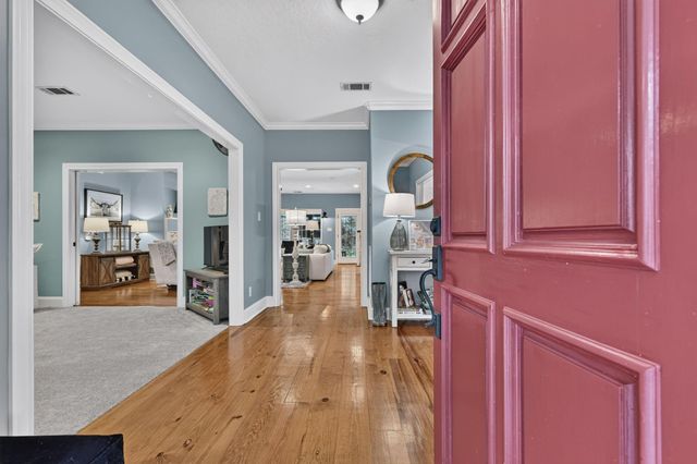 2302 Hollowbrook Lane, Conroe, TX 77384