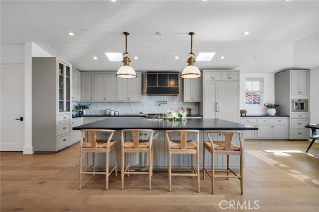 620 12th Street, Manhattan Beach, CA 90266