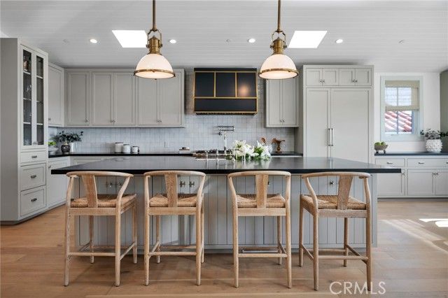 620 12th Street, Manhattan Beach, CA 90266