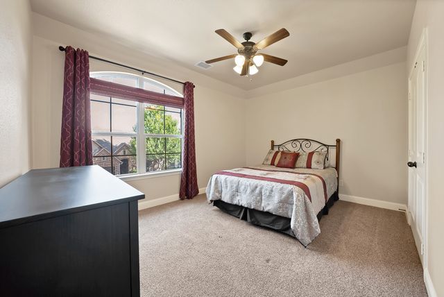 1406 St Tropez Lane, Arlington, TX 76013