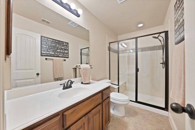 1406 St Tropez Lane, Arlington, TX 76013