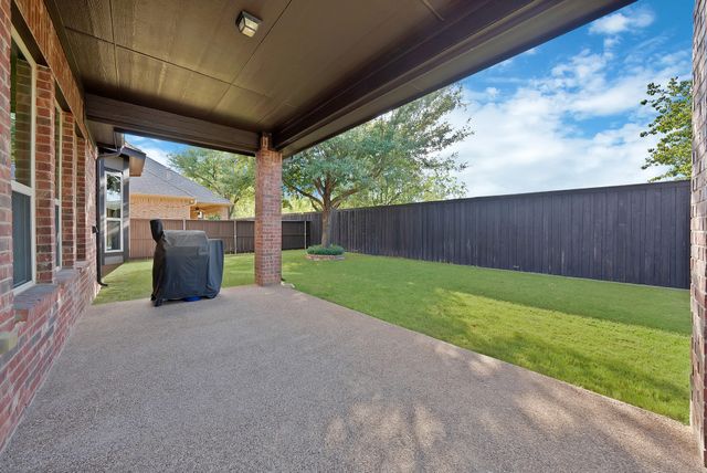 1406 St Tropez Lane, Arlington, TX 76013
