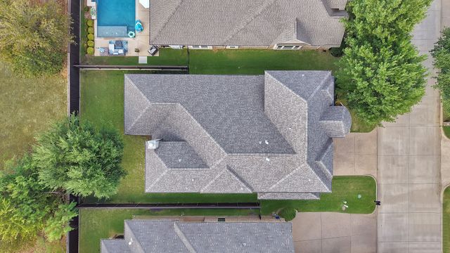 1406 St Tropez Lane, Arlington, TX 76013