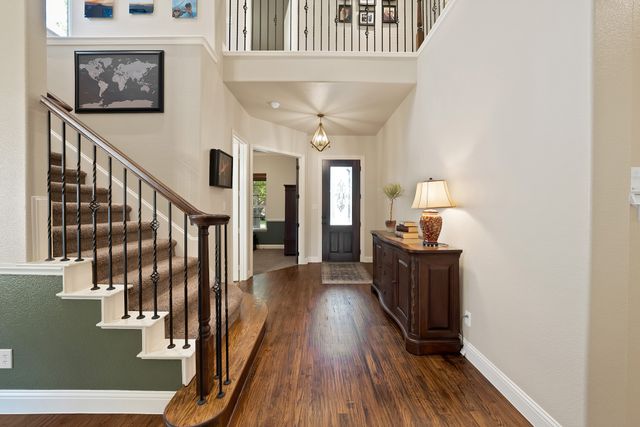 1406 St Tropez Lane, Arlington, TX 76013