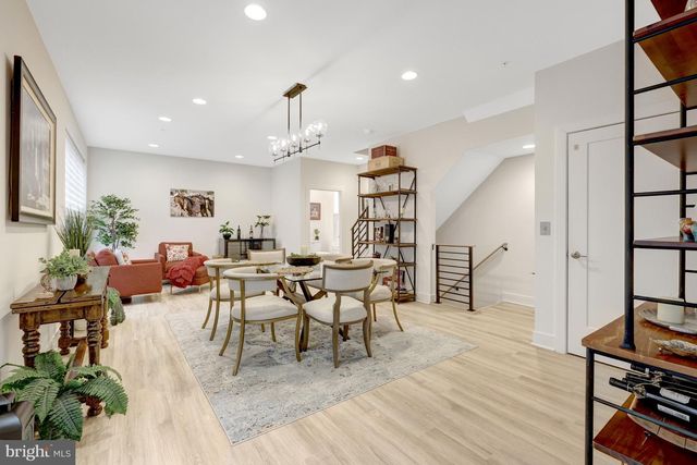 11236 FARADAY PARK DR, Reston, VA 20190