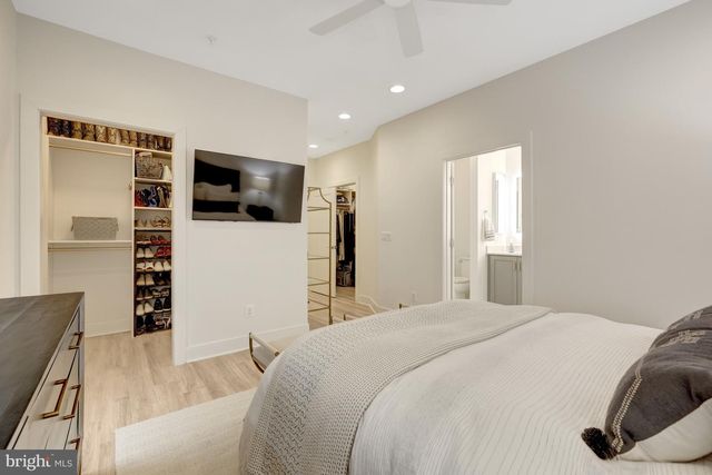 11236 FARADAY PARK DR, Reston, VA 20190