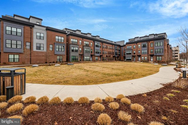 11236 FARADAY PARK DR, Reston, VA 20190