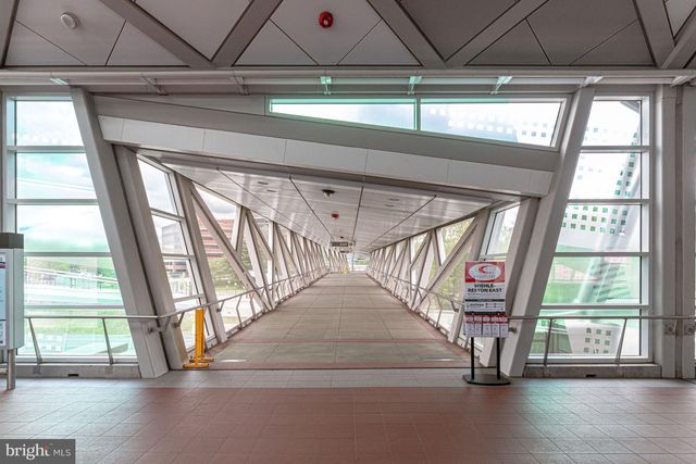 11236 FARADAY PARK DR, Reston, VA 20190