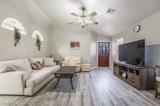 4795 Julesburg Drive, Las Vegas, NV 89139