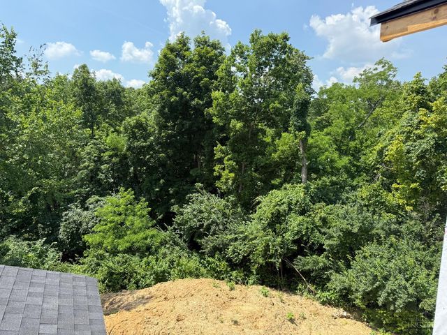 2121 Clough Chase Drive, Anderson Twp, OH 45244