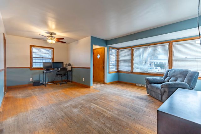 3931 Clough Avenue, Highland, IN 46322