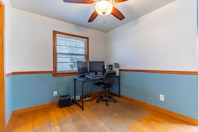 3931 Clough Avenue, Highland, IN 46322