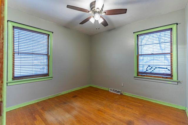 3931 Clough Avenue, Highland, IN 46322