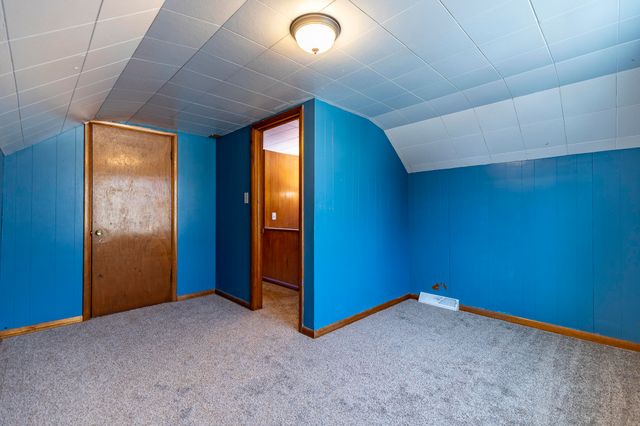 3931 Clough Avenue, Highland, IN 46322