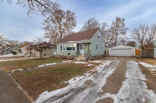 3931 Clough Avenue, Highland, IN 46322