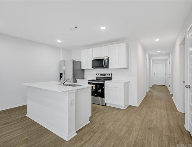 230 Bighorn Trail, Maumelle, AR 72113