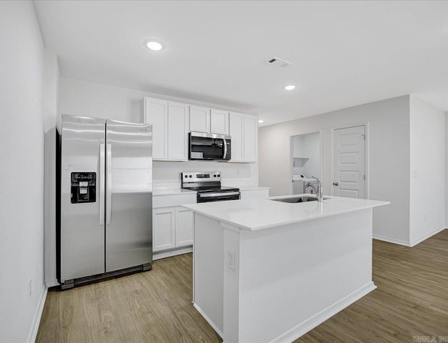 230 Bighorn Trail, Maumelle, AR 72113