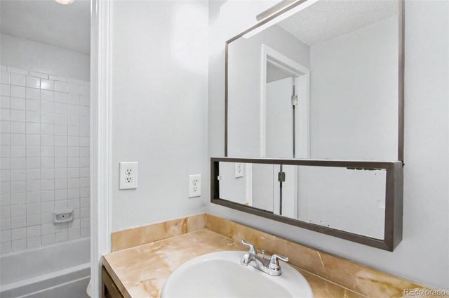 14215 E Montana Circle B, Aurora, CO 80012