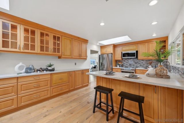 4234 Highland Glen Way, La Mesa, CA 91941