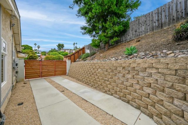 4234 Highland Glen Way, La Mesa, CA 91941