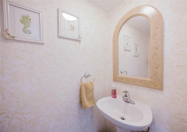 26282 RAMPART BOULEVARD 204, Punta Gorda, FL 33983