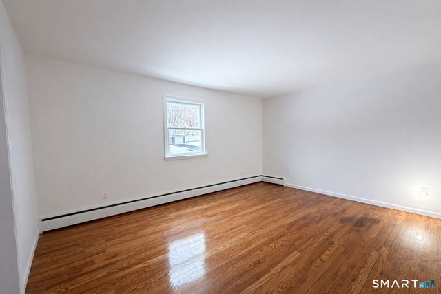 15 Dairy Farm Road, Norwalk, CT 06851