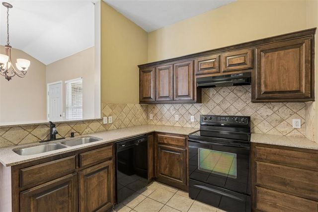9532 SW 26th Street, Oklahoma City, OK 73128
