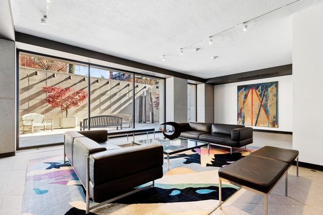 180 Beacon Street 4A, Boston, MA 02116