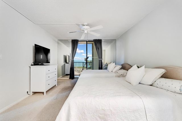 300 Ocean Trail Way 208, Jupiter, FL 33477