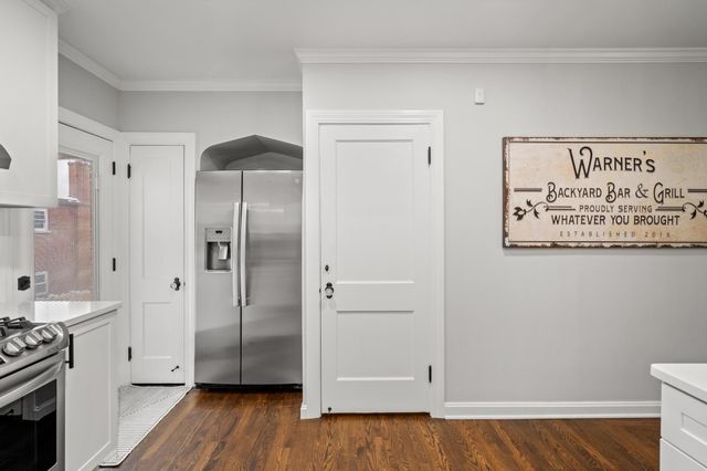 104 Bonnie Leslie Avenue, Bellevue, KY 41073