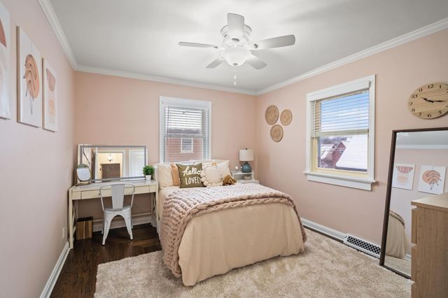 104 Bonnie Leslie Avenue, Bellevue, KY 41073