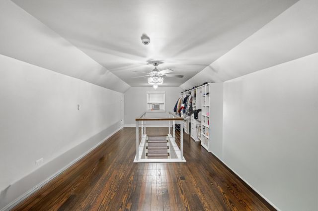 104 Bonnie Leslie Avenue, Bellevue, KY 41073