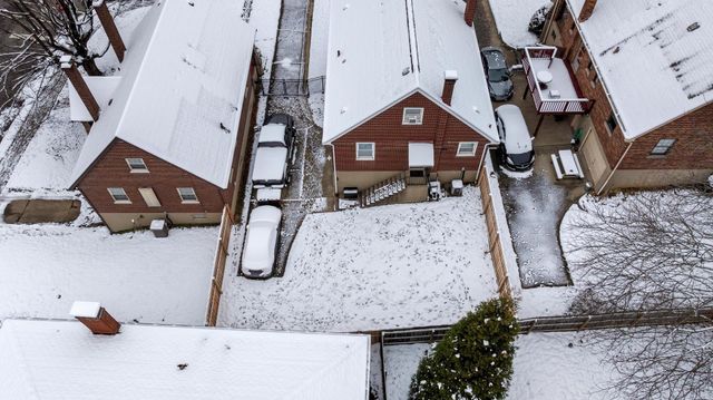 104 Bonnie Leslie Avenue, Bellevue, KY 41073