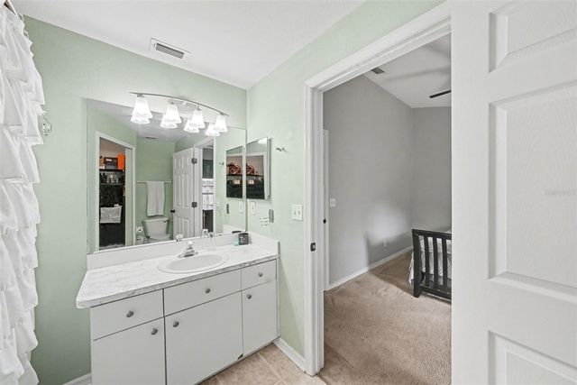 5214 CREEKMORE LANE, Tampa, FL 33624