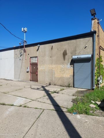16334 Harper Avenue, Detroit, MI 48224