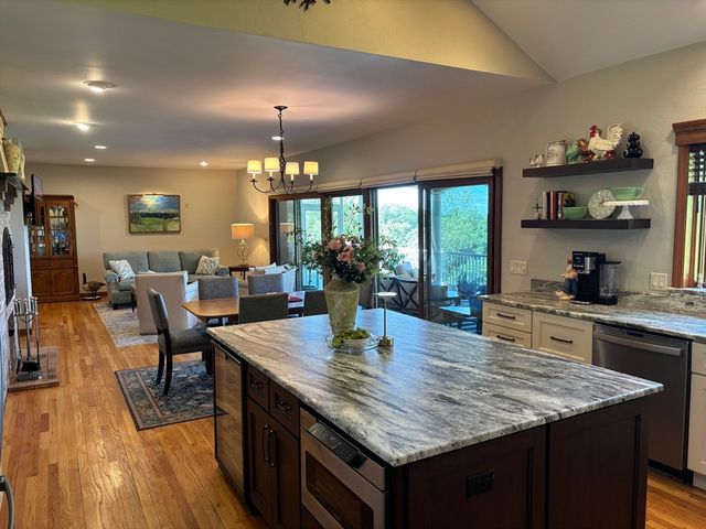 164 Hovey Rd, Monson, MA 01057