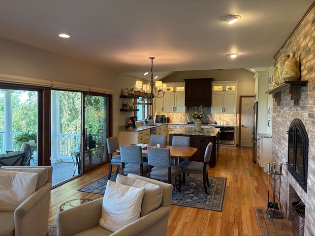 164 Hovey Rd, Monson, MA 01057