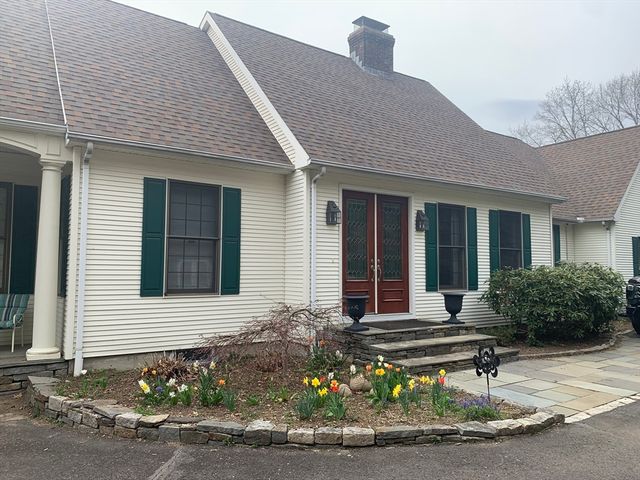 164 Hovey Rd, Monson, MA 01057