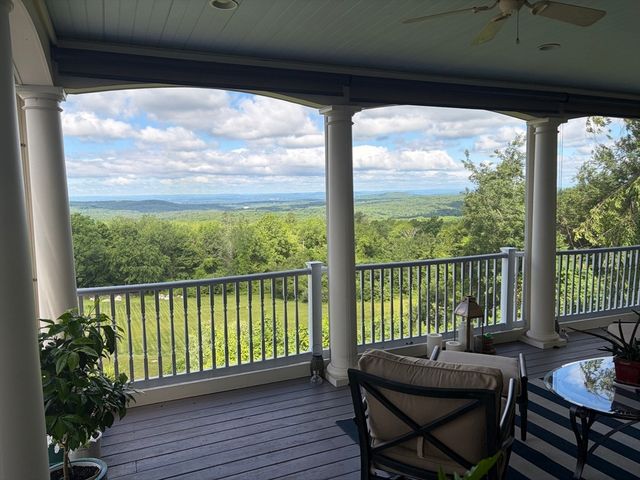 164 Hovey Rd, Monson, MA 01057