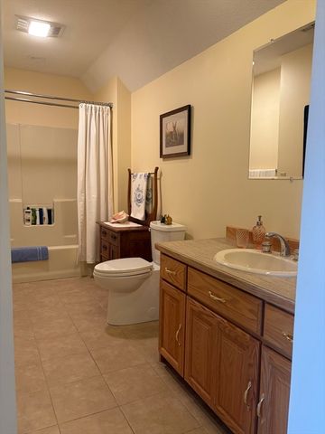 164 Hovey Rd, Monson, MA 01057